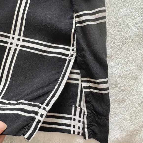 Old Navy Womens Black & White Button Up Plaid Long Sleeve V-Neck Blouse XL - Picture 10 of 15